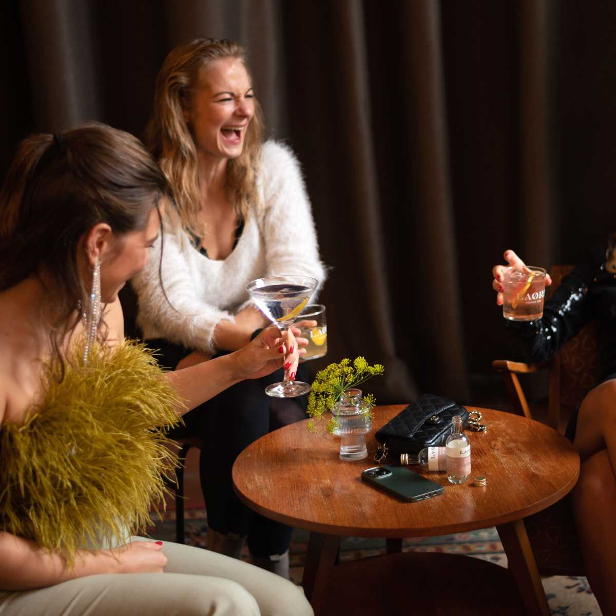 Laori glass in a set of 2