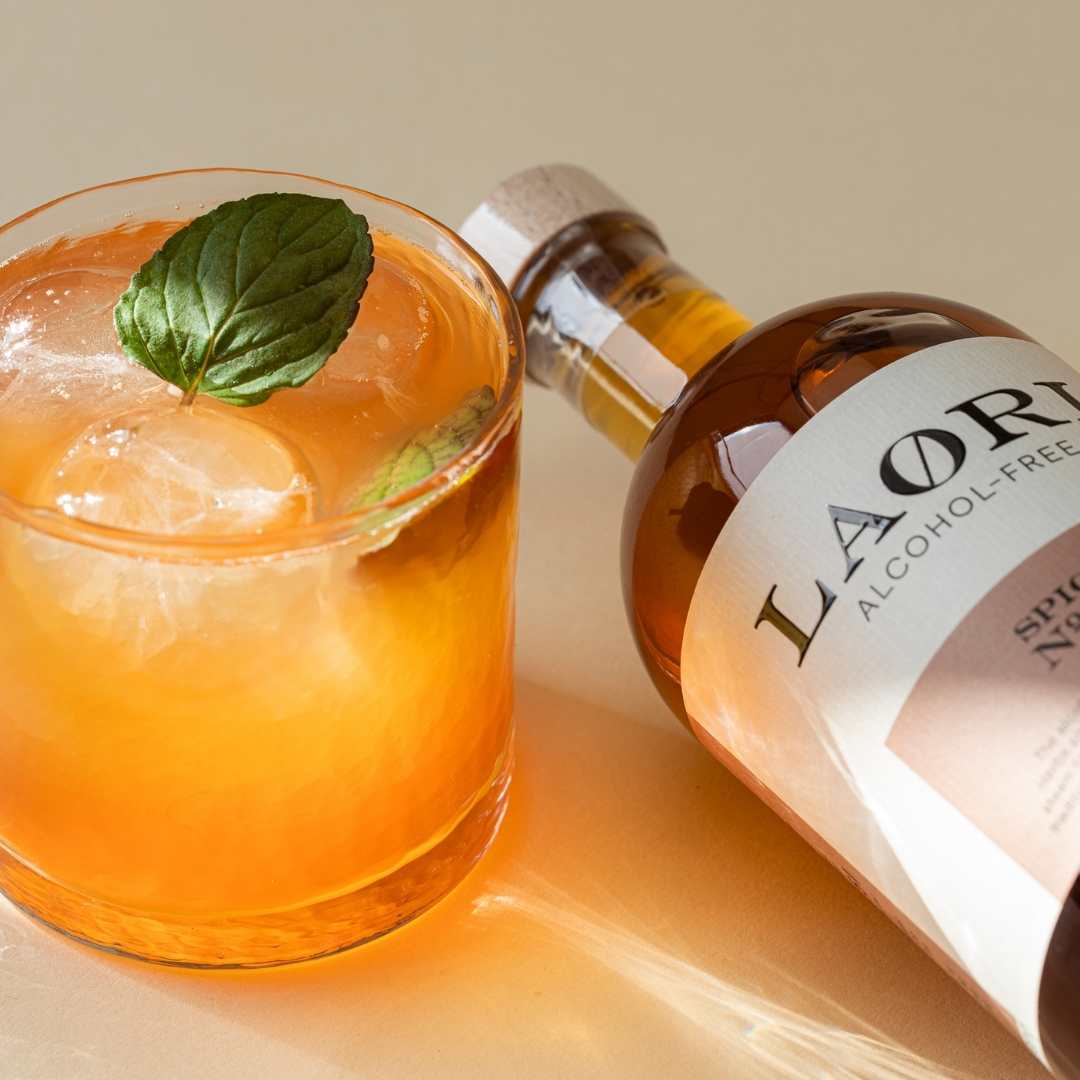 LECKERES PROBIERSET: ALLE LAORI ALTERNATIVEN MIT GLITZER SPRITZ