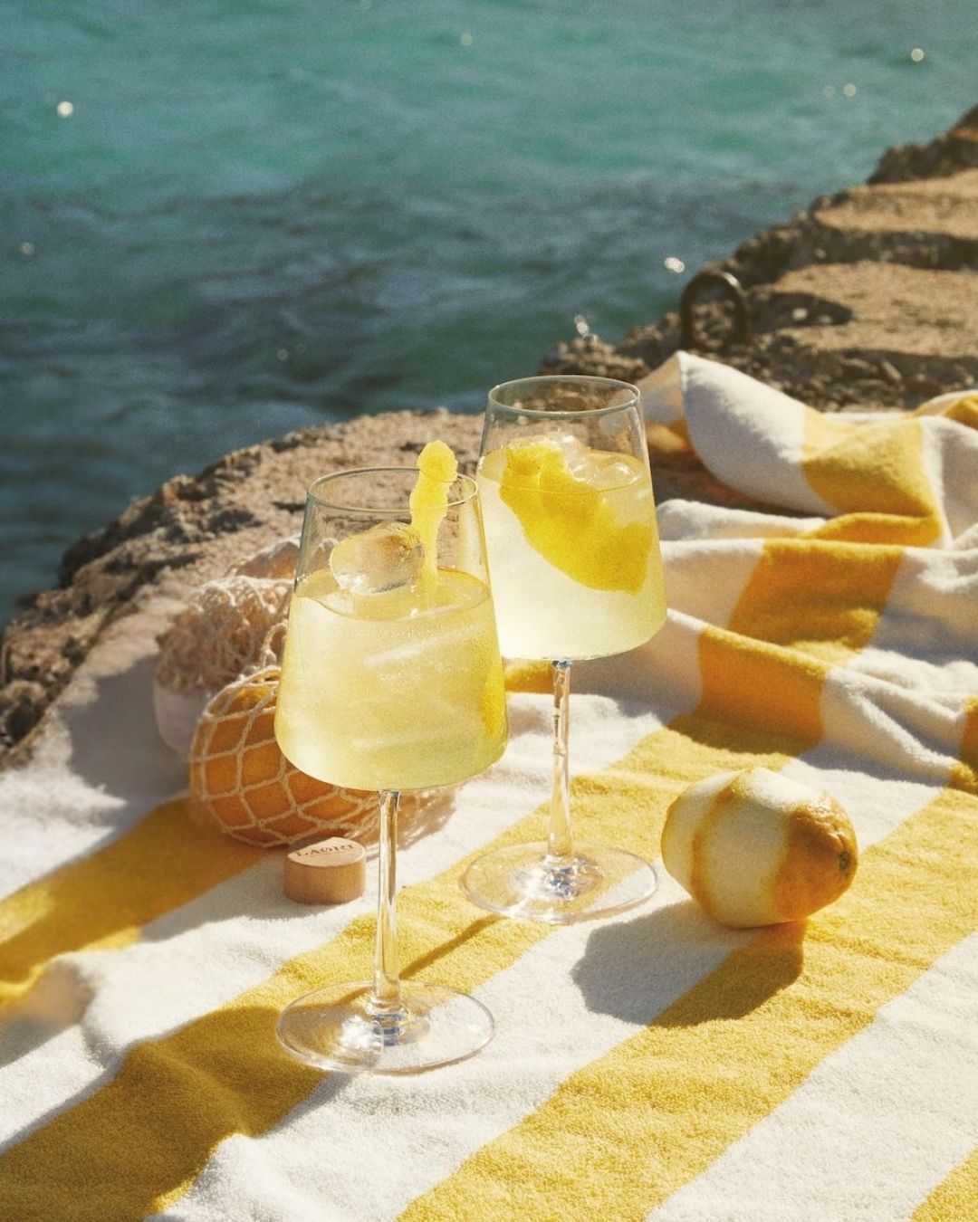 Set of 6 Amalfi Glitter Spritz: Older, Wiser, hotter than ever