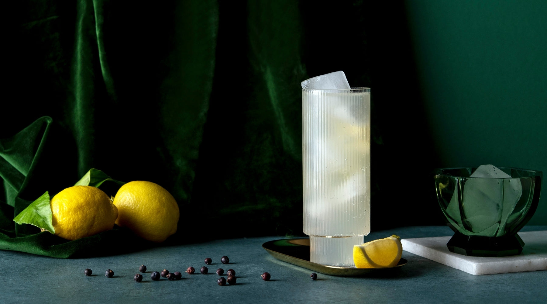 Laori Lemon – der alkoholfreie Cocktail mit Bitter Lemon Laori Lemon – der alkoholfreie Cocktail mit Bitter Lemon