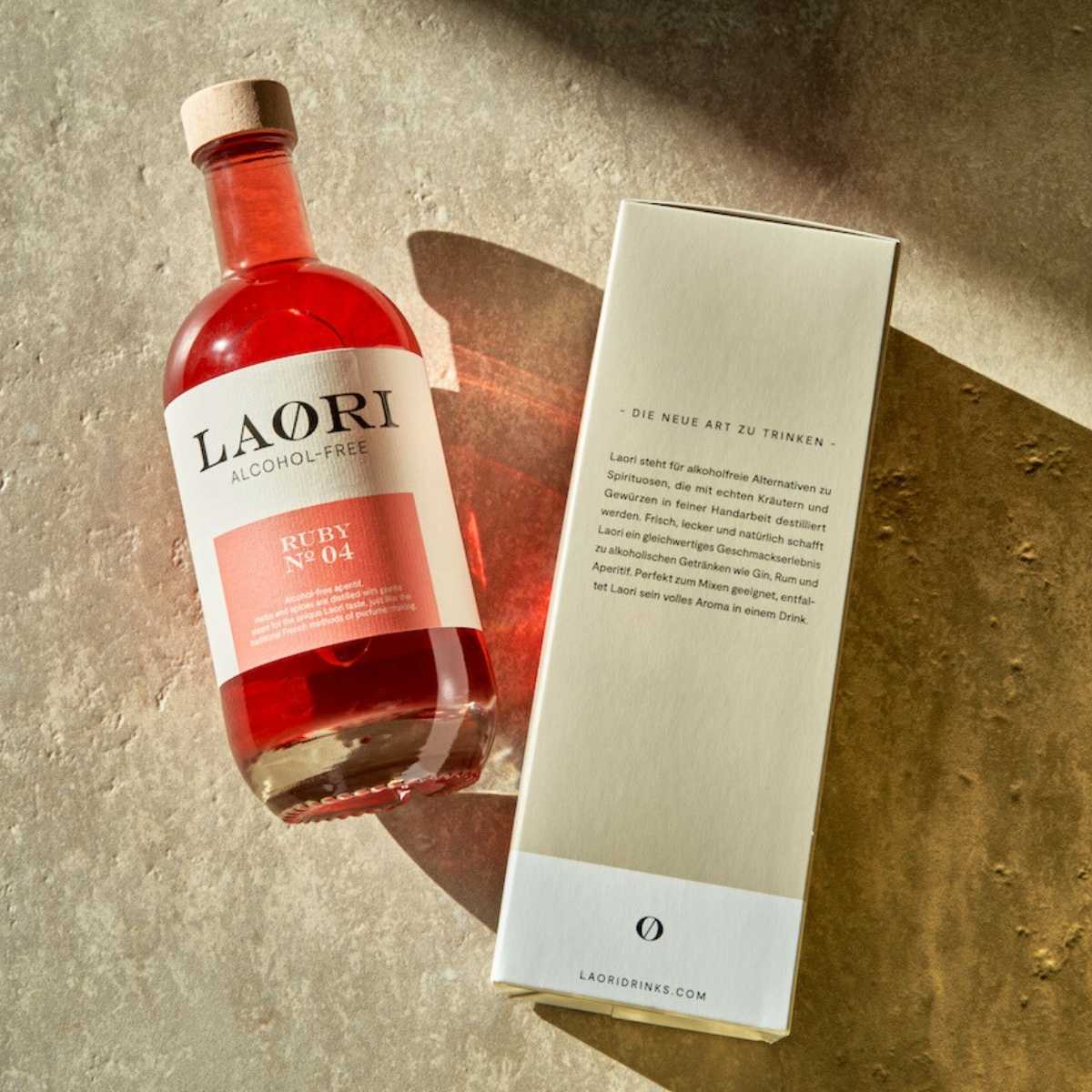Laori Ruby No 04 (0,5 l) en una elegante caja de regalo